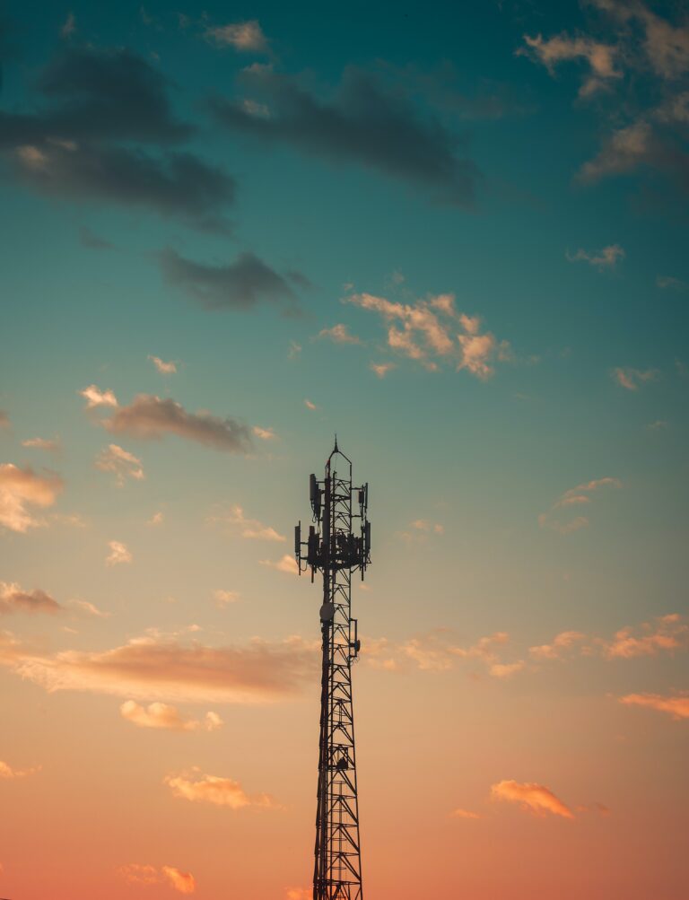 ComPlus Inc.  Communications Tower Installation, Repair, and Antenna  Servicing